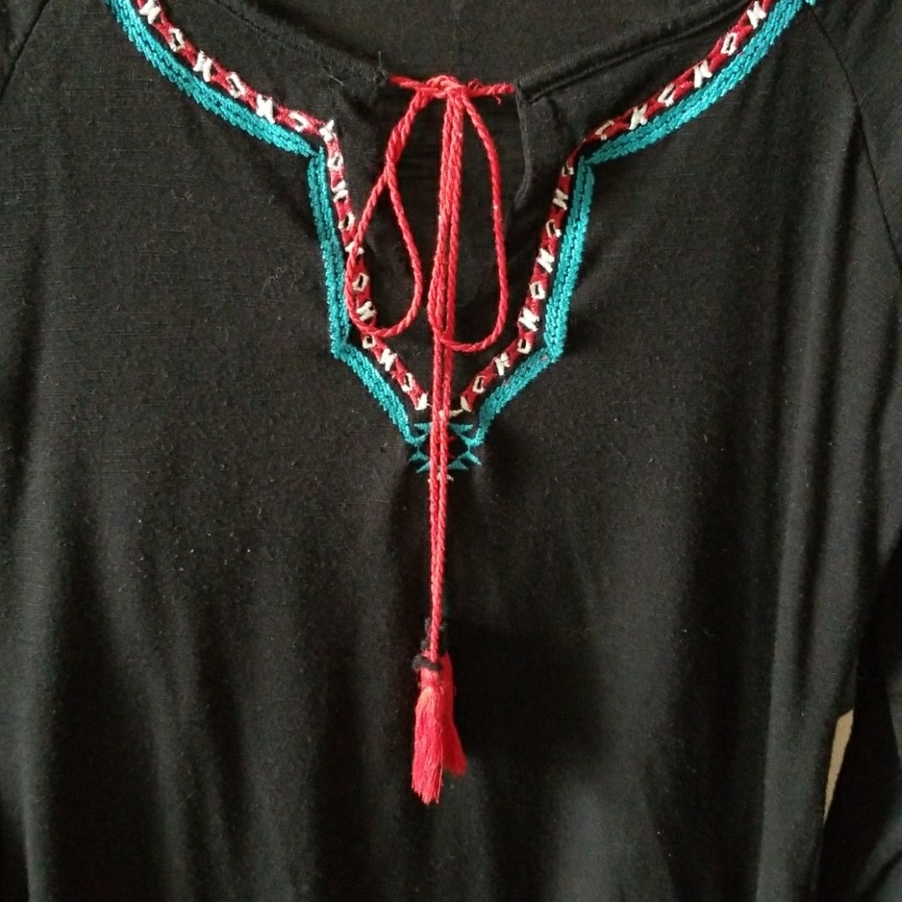 Aztec pattern shirt - Picture 2 of 6